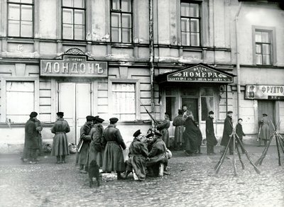 Militiamen in a St Petersburg street, October 17, 1905 by Russian Photographer